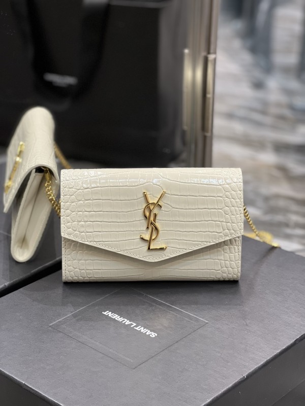 Portafoglio uptown in pelle 607788 19x12x3cm