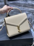 Cassandra Media  623931 - 578000 24.5×20×11.5cm