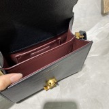 Cassandra Mini 623930 - 602716 20×16×7.5cm