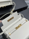 Manhattan piccola in pelle 675626 24x17.5x6cm