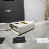 Cassandra Mini 623930 - 602716 20×16×7.5cmm