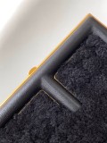 Fendi First size 26x18x9.5cm