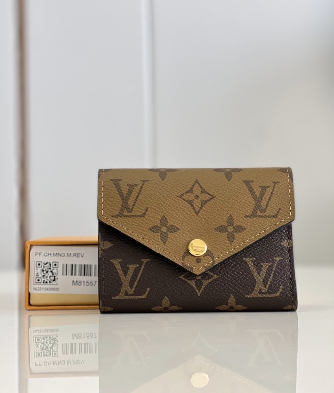 LV M81557 12x9.5x1.5cm