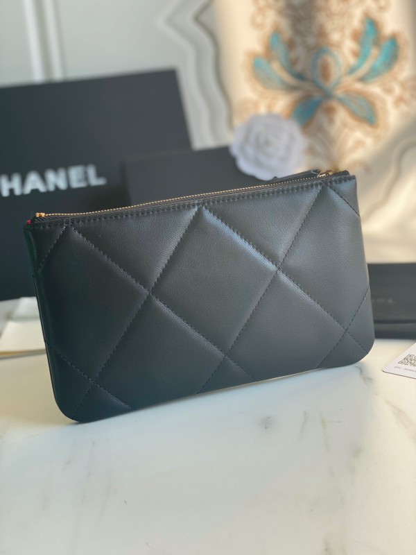 Chanel 19 20x12x1cm