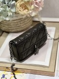 Borsa M0977 18.5 x 10 x 4cm