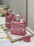 Dior M9027 24x20x11 cm