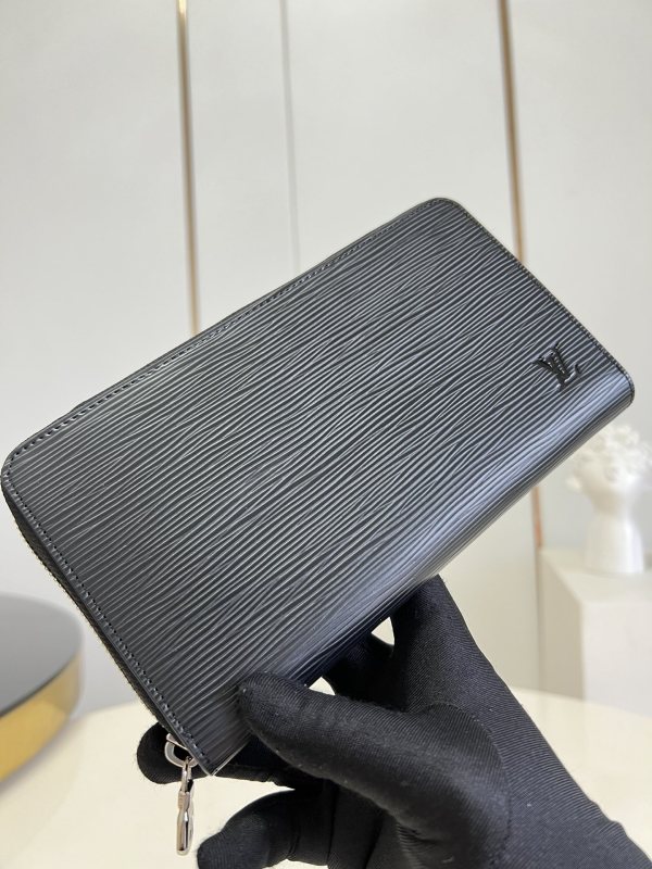 LV M62643 21x12cm
