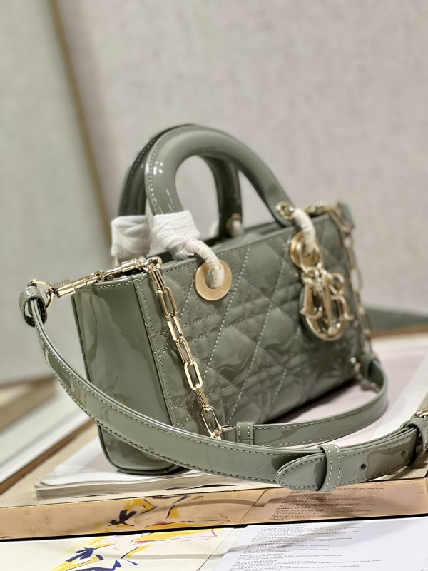 Borsa M0540 22.5×6×11.5cm