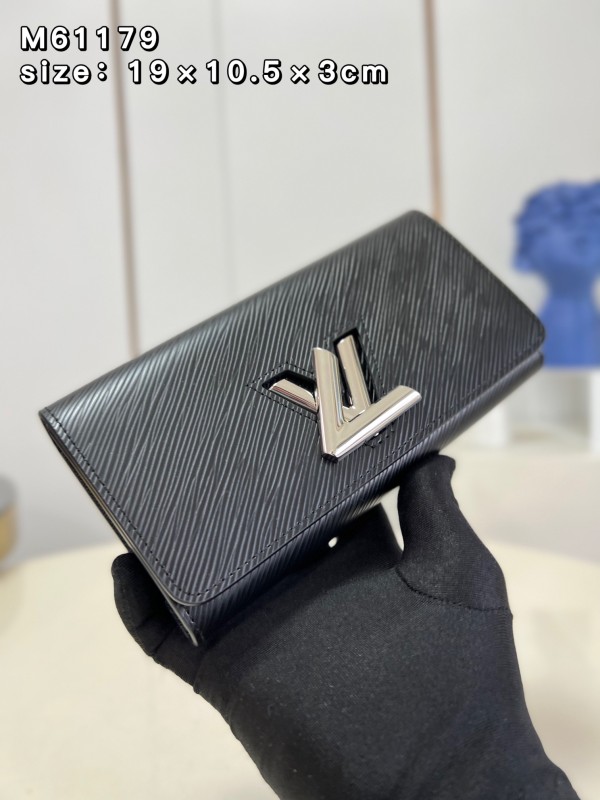 LV M61179 19x10.5x3cm