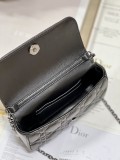Borsa M0977 18.5 x 10 x 4cm