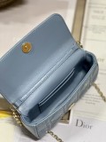 Borsa M0977 18.5 x 10 x 4cm