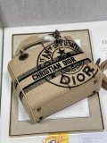 Dior M9027 24x20x11 cm