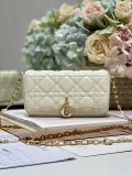 Borsa M0977 18.5 x 10 x 4cm
