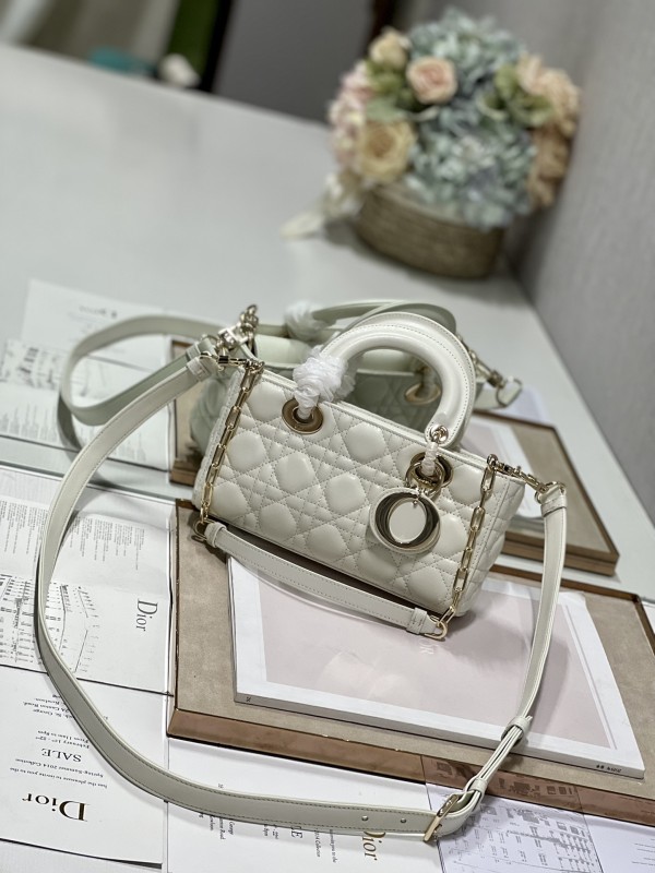 Dior M9031 22.5×6×11.5cm