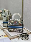 Dior M9027 24x20x11 cm
