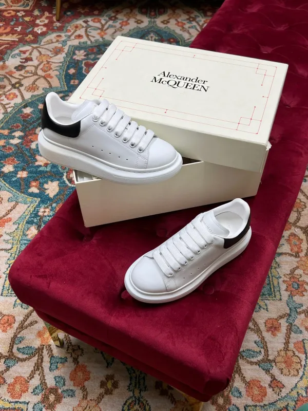 McQueen nero pelle 35-45