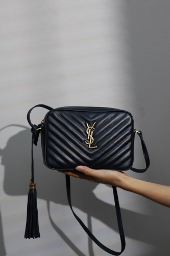 Camera bag LOU in pelle  761554- 520534 23x16x6cm