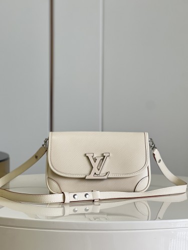 Borsa Buci M59386 24.5 x 15.5 x 9 cm