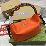 Borsa a spalla Gucci Diana misura media Modello 746124