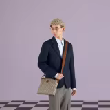 Borsa a tracolla con GG Modello 726833