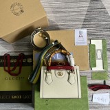 Mini borsa shopping Gucci Diana Modello 702732