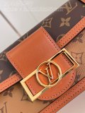 Pochette Dauphine East West M46757 21 x 12 x 5 cm
