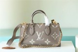 Borsa OnTheGo East West M23640  M23698 25 x 13 x 10 cm