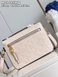 Pochette Metis M46552 M47142 M44881  25 x 19 x 7 cm