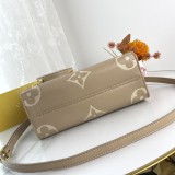 Borsa OnTheGo PM M46833 M45659 M45779 25 x 19 x 11.5 cm