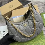 Borsa a spalla in pelle matelassé con GG misura piccola Modello 739709