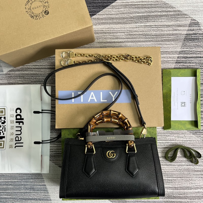Borsa a spalla Gucci Diana misura piccola Modello 735153