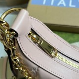 Borsa a spalla in pelle matelassé con GG misura piccola Modello 739709