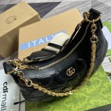 Borsa a spalla in pelle matelassé con GG misura piccola Modello 739709