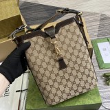 Borsa a secchiello misura media Modello 782911