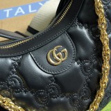 Borsa a spalla in pelle matelassé con GG misura piccola Modello 739709