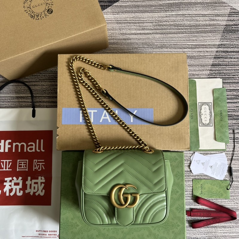 Mini borsa shopping GG Marmont in pelle matelassé Modello 739682