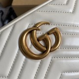 Borsa a spalla GG Marmont matelassé misura piccola Modello 447632
