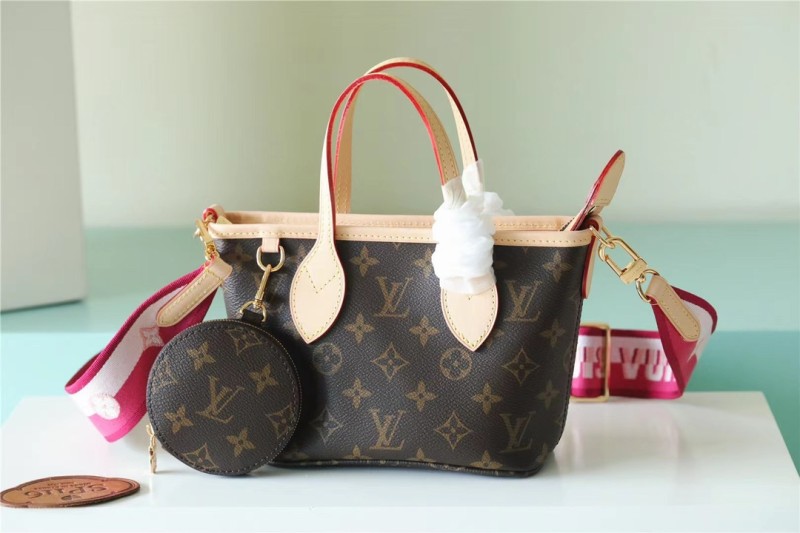 Neverfull BB M46786 24 x 14 x 9 cm