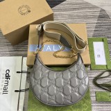 Borsa a spalla in pelle matelassé con GG misura piccola Modello 739709