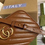 Borsa a spalla GG Marmont matelassé misura piccola Modello 447632