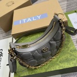 Mini borsa GG Matelassé Modello 739736