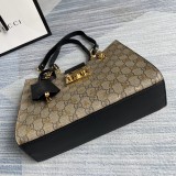 Borsa a spalla Padlock GG misura piccola Modello 498156