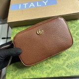 Super mini borsa GG Marmont Modello 772759