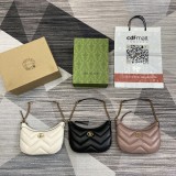 Borsa a spalla GG Marmont misura piccola Modello 777263