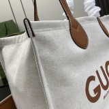 Borsa shopping con stampa Gucci misura media Modello 772176