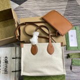 Borsa shopping con stampa Gucci misura mini Modello 772144