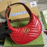 Mini borsa a mezzaluna GG Marmont Modello 699514
