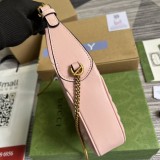 Mini borsa a mezzaluna GG Marmont Modello 699514
