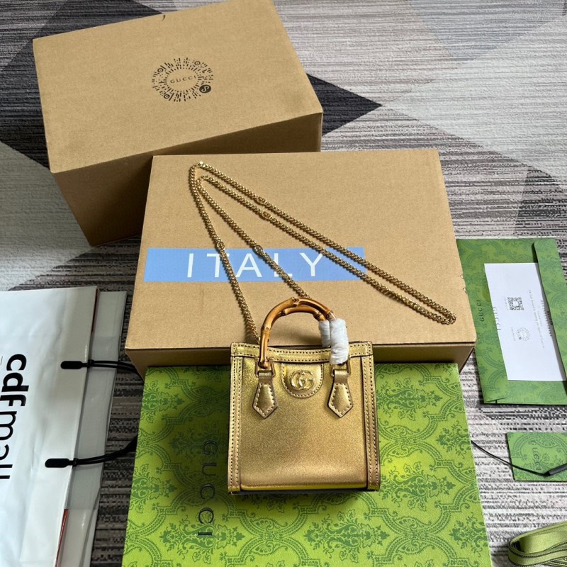 Super mini borsa Gucci Diana Modello 760251