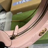 Mini borsa a mezzaluna GG Marmont Modello 699514
